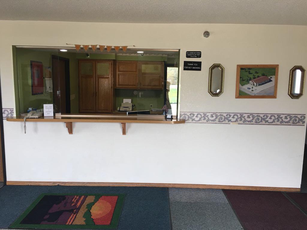 Prairie Rose Inn Edgeley ภายนอก รูปภาพ